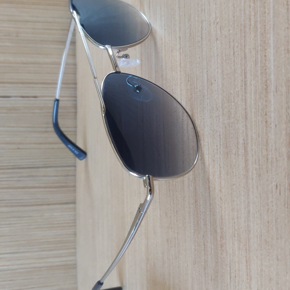 Green Lens Aviators - Picture 2 of 3